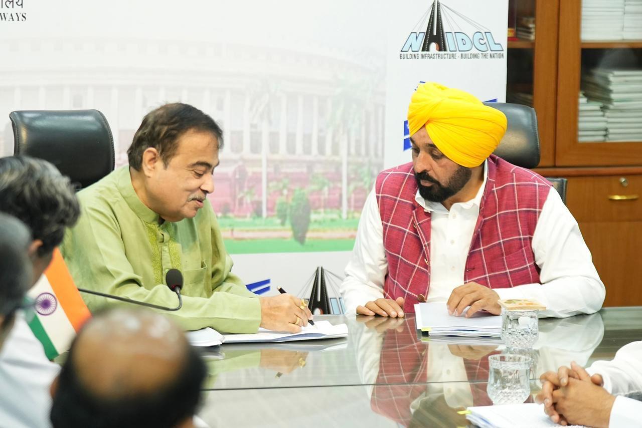 CM Bhagwant Mann meets Nitin Gadkari