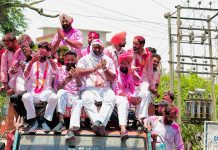 ਗਿੱਦੜਬਾਹਾ MLA ਡਿੰਪੀ ਢਿੱਲੋਂ ਖਿਲਾਫ SAD ਵਲੋਂ ਫੌਜਦਾਰੀ ਸ਼ਿਕਾਇਤ, ਬੂਥਾਂ ’ਤੇ ਕਰਵਾਏ ਕਬਜ਼ੇ SAD complaint against Dimpy DHillon